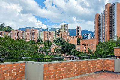 Apartamento de 3 alcobas en venta en El Poblado Castropol, Medellín, 79 m² · foto 19 de 20