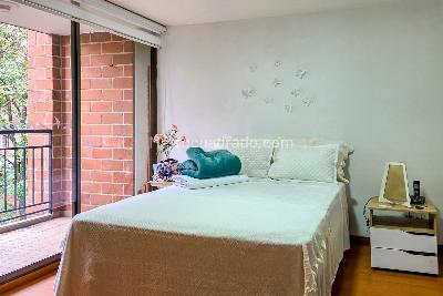 Apartamento de 3 alcobas en venta en El Poblado Castropol, Medellín, 79 m² · foto 6 de 20