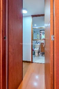 Apartamento de 3 alcobas en venta en El Poblado Castropol, Medellín, 79 m² · foto 9 de 20