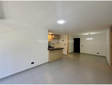 Apartamento de 1 alcoba en venta en El Poblado, Medellín, 60 m² · foto 6 de 13