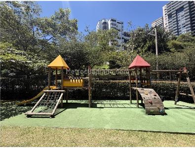 Apartamento de 1 alcoba en venta en El Poblado, Medellín, 60 m² · foto 8 de 13