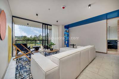 Apartamento de 2 alcobas en venta en El Poblado Las Palmas, Medellín, 197 m² · foto 3 de 20