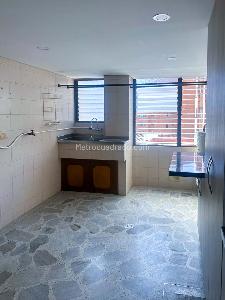 Apartamento de 4 alcobas en venta en Bolivariana, Medellín, 160 m² · foto 7 de 18