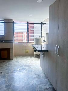 Apartamento de 4 alcobas en venta en Bolivariana, Medellín, 160 m² · foto 8 de 18