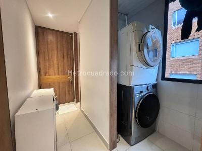 Apartamento de 3 alcobas en venta en Chico Norte, Bogotá, 186 m² · foto 6 de 13
