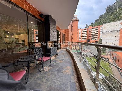 Apartamento de 3 alcobas en venta en Cedros De Los Alpes, Bogotá, 228 m² · foto 6 de 20