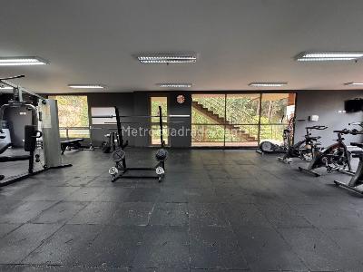 Apartamento de 3 alcobas en venta en Cedros De Los Alpes, Bogotá, 228 m² · foto 18 de 20