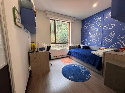 Apartamento de 3 alcobas en venta en Cedros De Los Alpes, Bogotá, 228 m² · foto 11 de 20