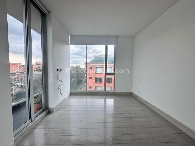 Apartamento de 2 alcobas en venta en Chico Norte, Bogotá, 85 m² · foto 11 de 15