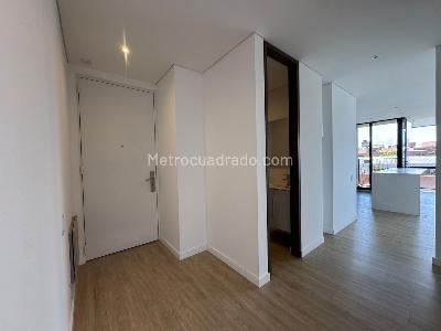Apartamento en venta en Chico Navarra, Bogotá · foto 3 de 17