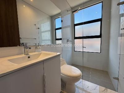 Apartamento en venta en Chico Navarra, Bogotá · foto 17 de 17
