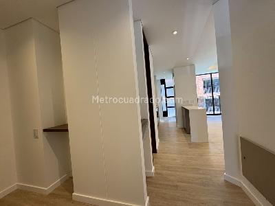Apartamento en venta en Chico Navarra, Bogotá · foto 6 de 14