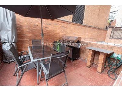 Apartamento de 3 alcobas en venta en Los Rosales, Bogotá, 147 m² · foto 4 de 19