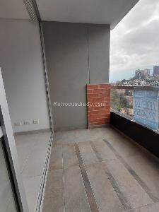 Apartamento de 2 alcobas en arriendo en Intermedia, Envigado, 75 m² · foto 6 de 13