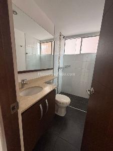 Apartamento de 3 alcobas en arriendo en Cumbres, Envigado, 96 m² · foto 2 de 15