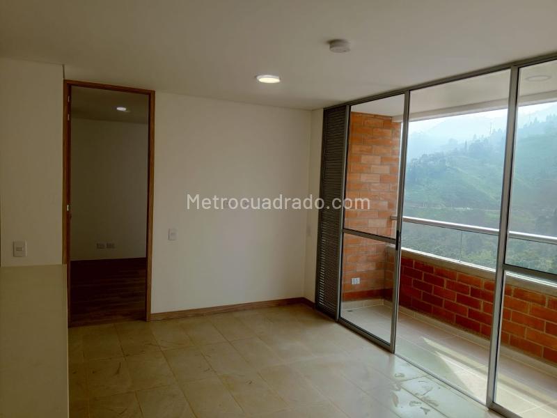 Apartamento en Arriendo, Loma de san jose, Sabaneta - 2