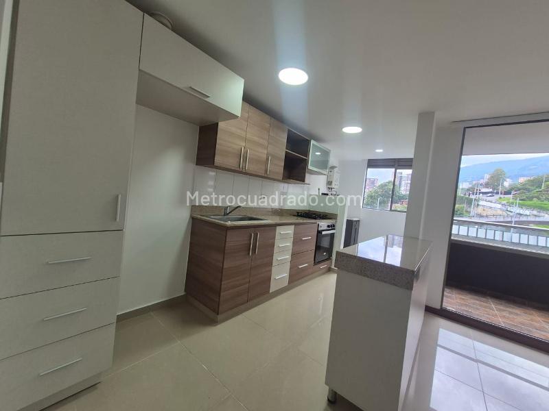 Apartamento en Arriendo, Abadia, Envigado - 2