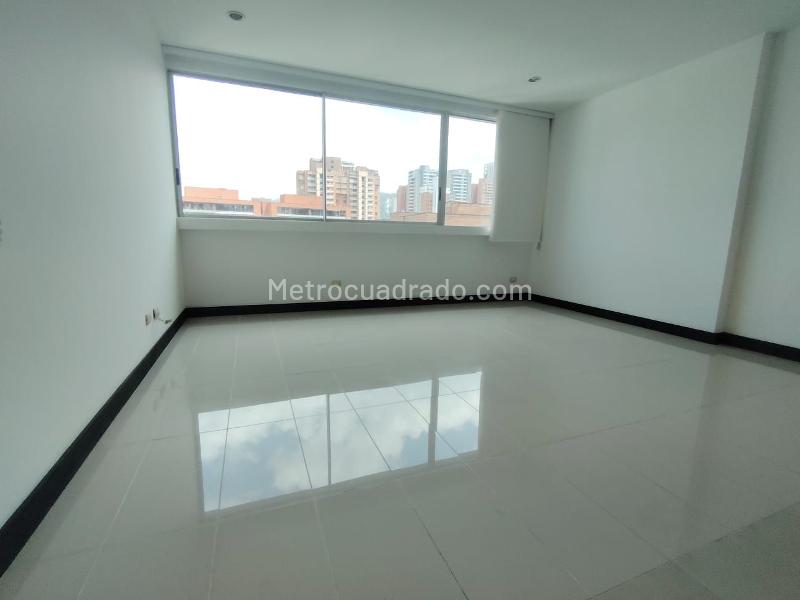 Charming 1BR Apartment with Pool in Alejandria