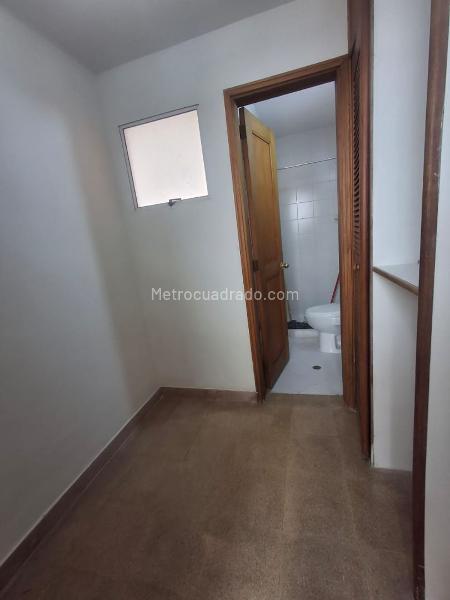 Casa Amplia en Arriendo de 3 Alcobas en San Lucas, Envigado