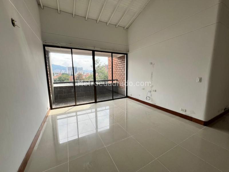 4BR Apartment in zuñiga (124 m²) - 2