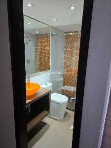 Apartamento en arriendo en Castropol, Medellín · foto 18 de 19