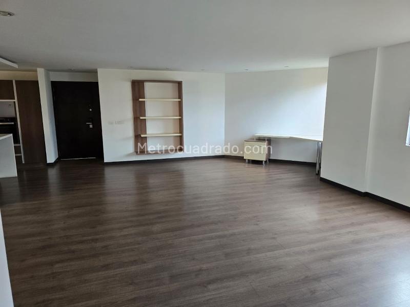 Apartamento Moderno de 3 Alcobas en Castropol con Doble Parqueadero - 7