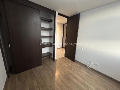 Apartamento de 3 alcobas en arriendo en Altos Del Poblado, Medellín, 95 m² · foto 15 de 17