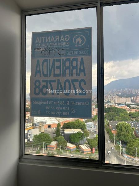 3BR Apartment with Balcony in Zona Industrial No 1 - 4