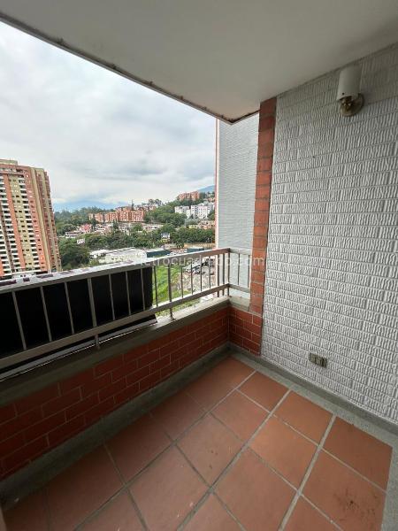 3BR Apartment with Pool in Loma de San Julian - 3