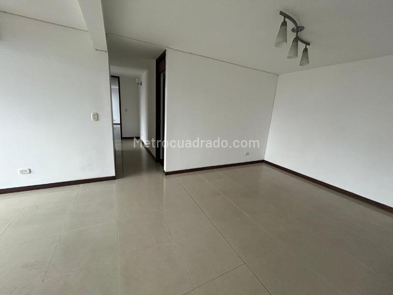 3BR Apartment with Pool in Loma de San Julian - 5