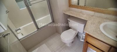 Apartaestudio en arriendo en Las Lomas No 2, Medellín, 44 m² · foto 12 de 12