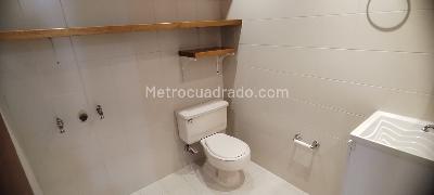 Apartaestudio en arriendo en Las Lomas No 2, Medellín, 44 m² · foto 6 de 12