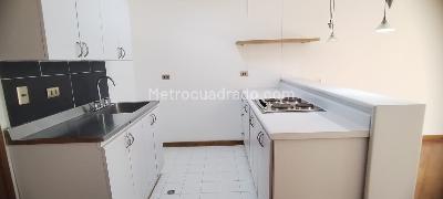Apartaestudio en arriendo en Las Lomas No 2, Medellín, 44 m² · foto 9 de 12