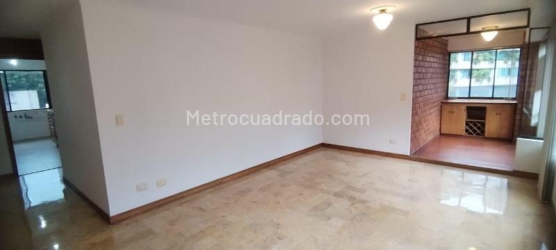 Modern 3BR Apartment with Great Amenities in El Poblado