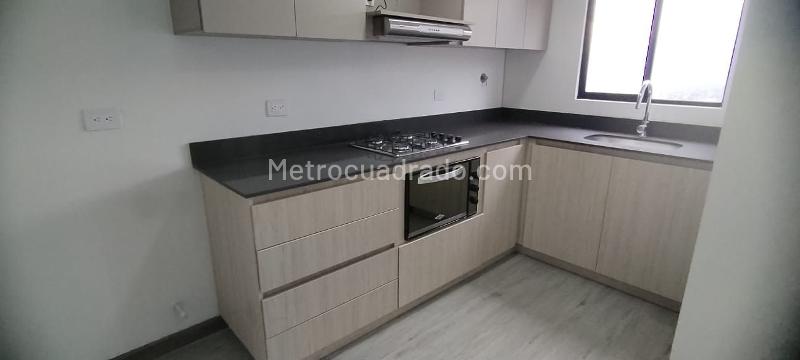 Apartamento de 3 Alcobas con Piscina en Las Palmas - 4
