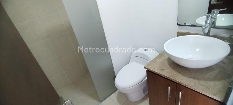 Modern 2BR Apartment in Alto de Las Palmas - 9