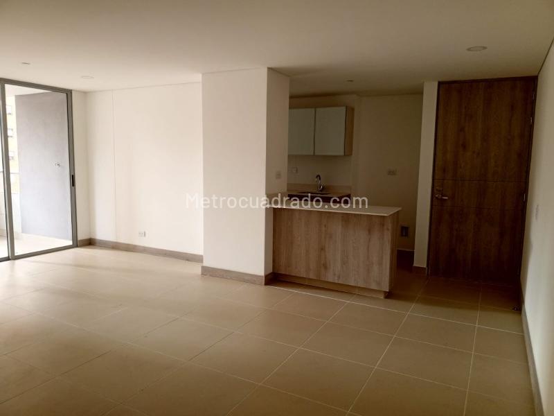 Modern 3BR Apartment with Pool in Envigado