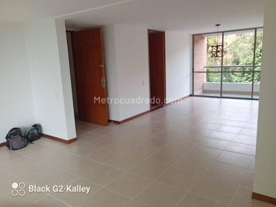 Apartamento de 3 alcobas en arriendo en San Lucas, Envigado, 143 m² · foto 11 de 13