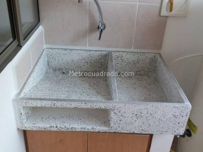Apartamento de 3 alcobas en arriendo en San Lucas, Envigado, 143 m² · foto 4 de 13