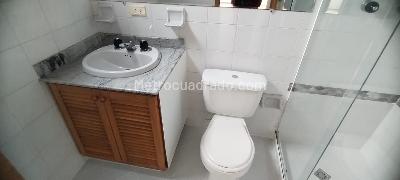 Apartamento de 3 alcobas en arriendo en Los Balsos, Medellín, 120 m² · foto 14 de 17