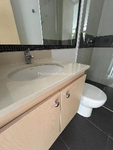 Apartamento de 1 alcoba en arriendo en Loma Del Esmeraldal, Envigado, 78 m² · foto 8 de 15