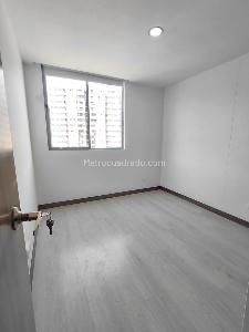 Apartamento de 3 alcobas en arriendo en Vegas De La Doctora, Sabaneta, 80 m² · foto 3 de 11