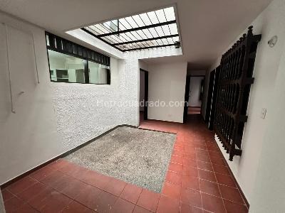 Casa en arriendo en Andalucia, Envigado · foto 7 de 18