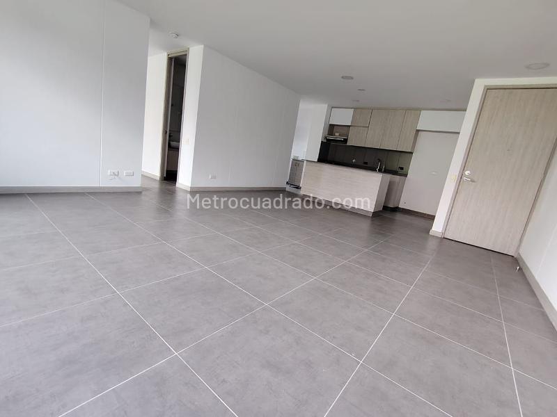 2BR Apartment in LOMA DEL ESCOBERO (96 m²)