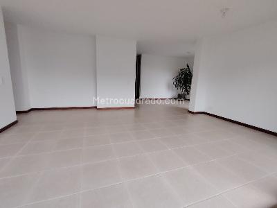 Apartamento en arriendo en La Frontera, Envigado · foto 4 de 16