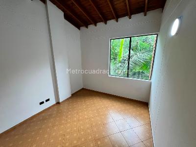 Apartamento de 3 alcobas en arriendo en Envigado, 114 m² · foto 13 de 19