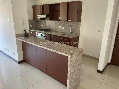 Apartamento de 2 alcobas en arriendo en Cumbres, Envigado, 95 m² · foto 17 de 17
