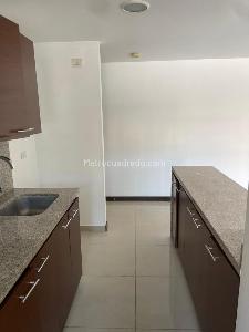 Apartamento de 2 alcobas en arriendo en Cumbres, Envigado, 95 m² · foto 4 de 17