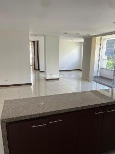 Apartamento de 2 alcobas en arriendo en Cumbres, Envigado, 95 m² · foto 5 de 17