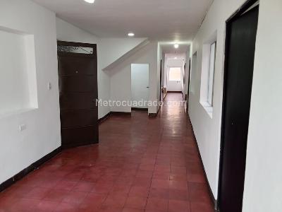 Apartamento de 3 alcobas en arriendo en Mesa, Envigado, 120 m² · foto 2 de 20
